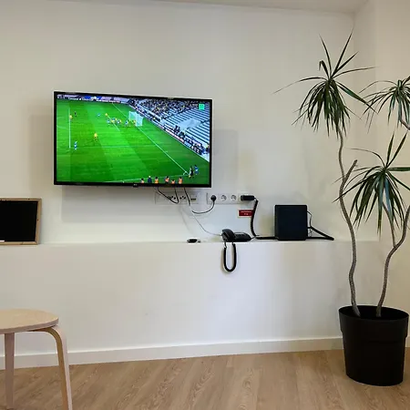 Living Pdl 2 Ponta Delgada