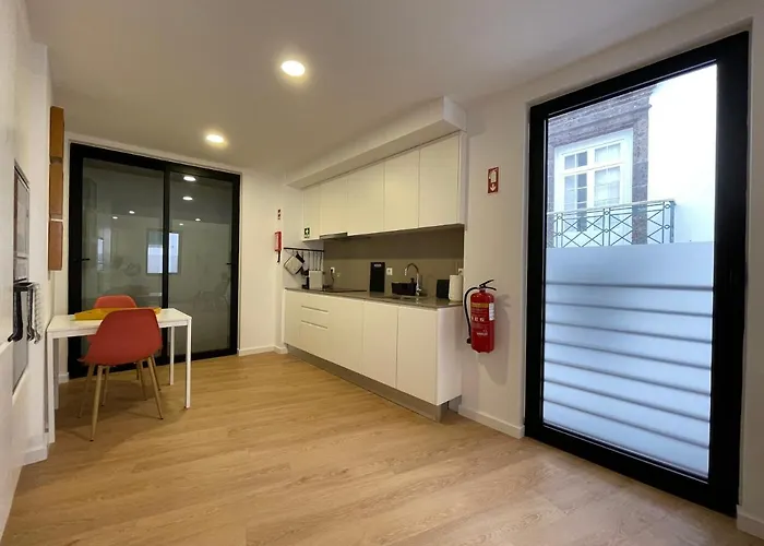 Living Pdl 2 Ponta Delgada